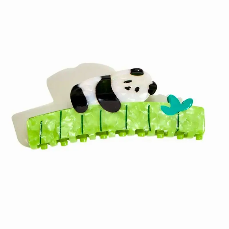 

Medium Bamboo Panda Hair Claw Clip