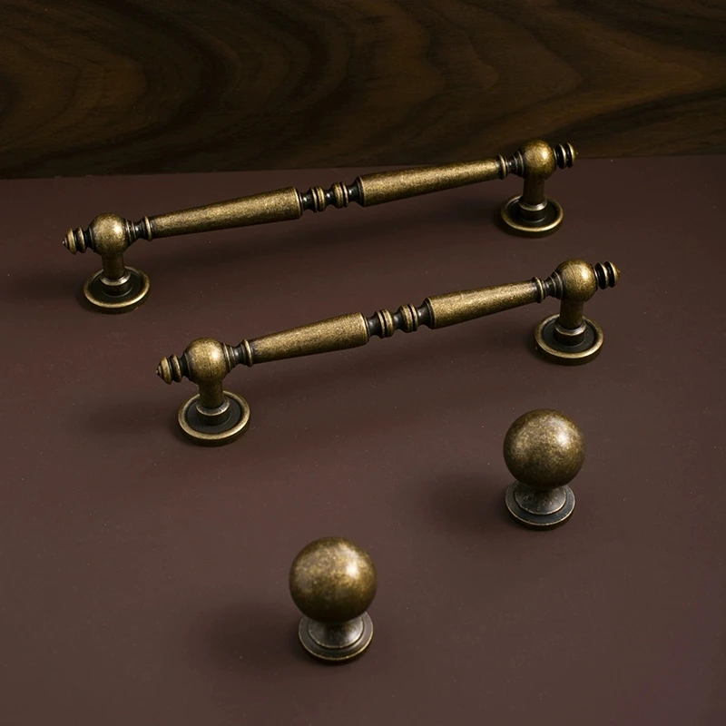 

Furniture Bedroom Closet Door Solid Brass Handles Kitchen Cabinet Drawer Handle Vintage Shoe Cabinet Small Spherical Knobs