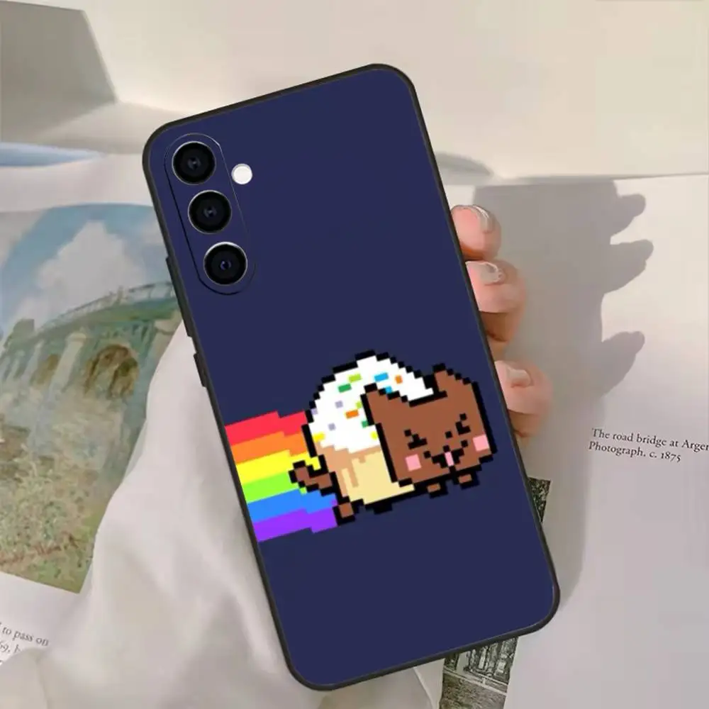 حافظة هاتف لطيفة N-Nyan C-Cat لهاتف سامسونج جالاكسي A20,21s,22,31,32,52,53,72,73,80,91 غلاف أسود ناعم