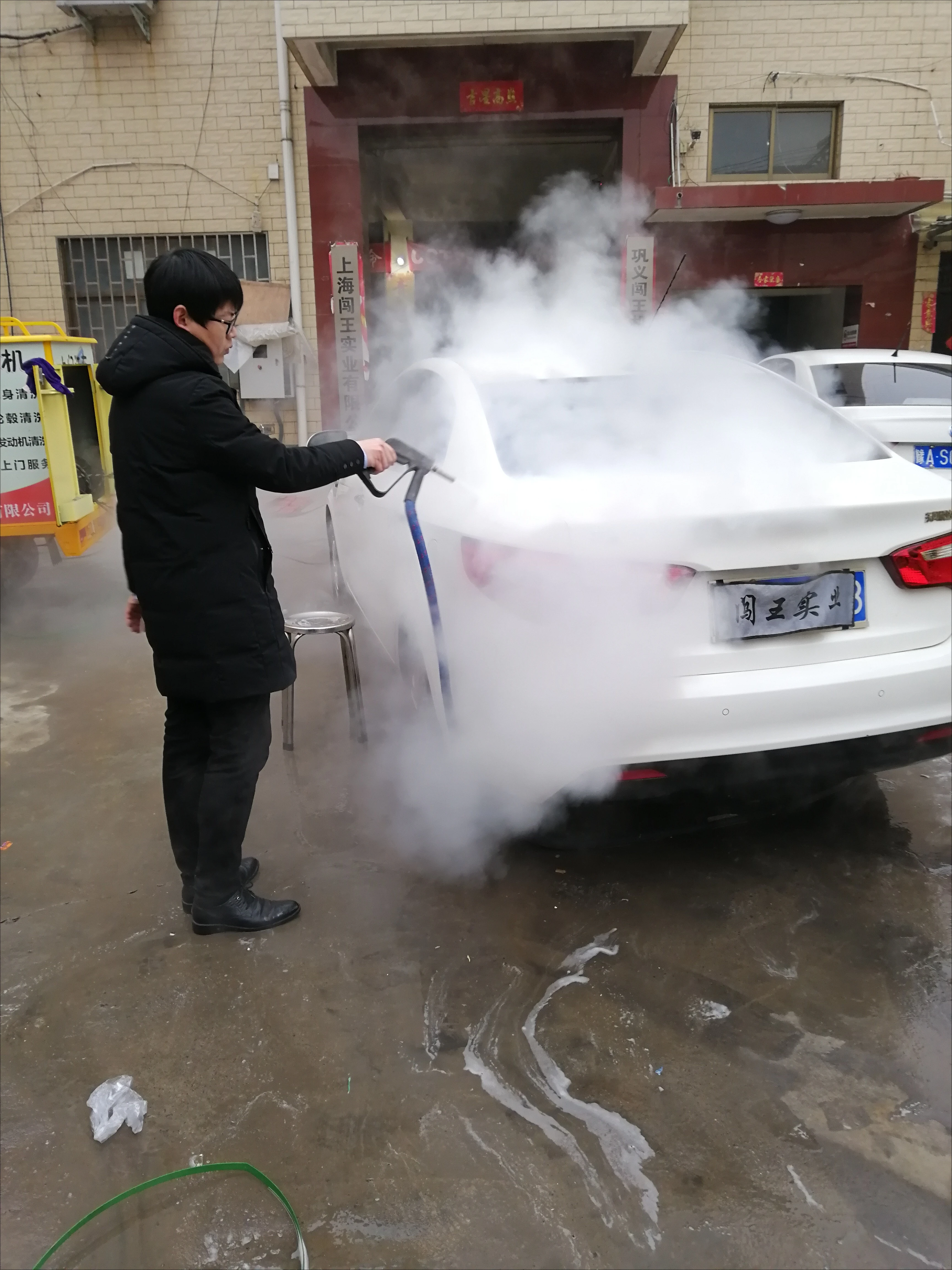 Car Mounted Lithium Battery Powered Stainless Steel Steam Cleaning Equipment Steam Car Washing Machine 10 Long Steam Spray-Gun