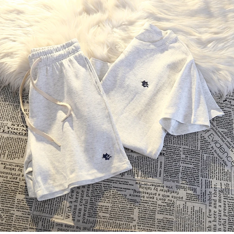 

Kitten Print Pure Cotton Summer Men's Casual Sports Suit Men's Youth Short-sleeved Shorts Two-piece Set Trendy Brand Fashion
