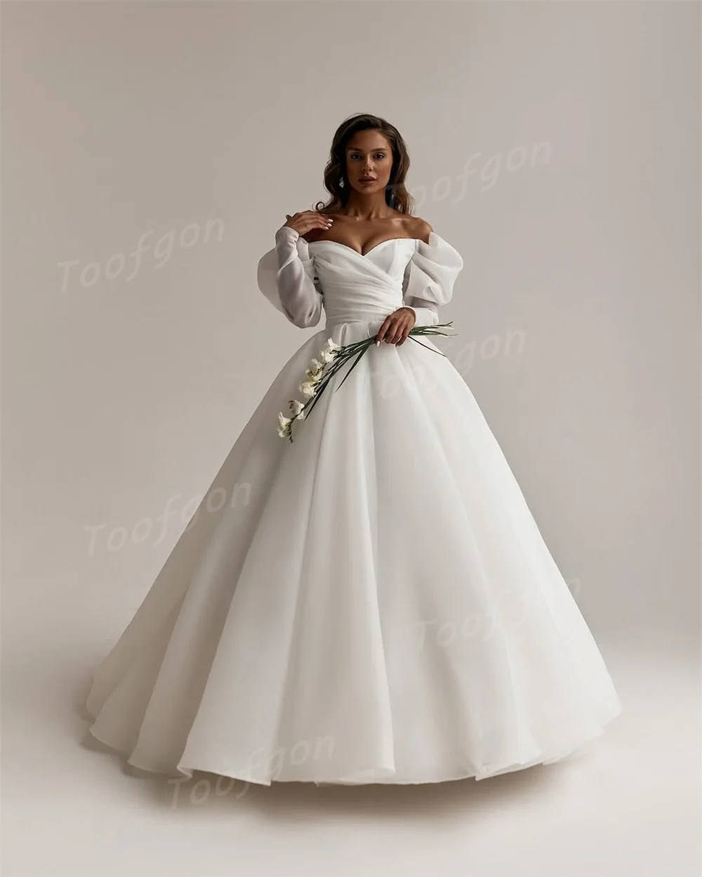 Toofgon Princess Off Shoulder Wedding Dresses Sweetheart Long Sleeve Organza Ball Gown Luxury Corset Backless Puffy Bridal Dress