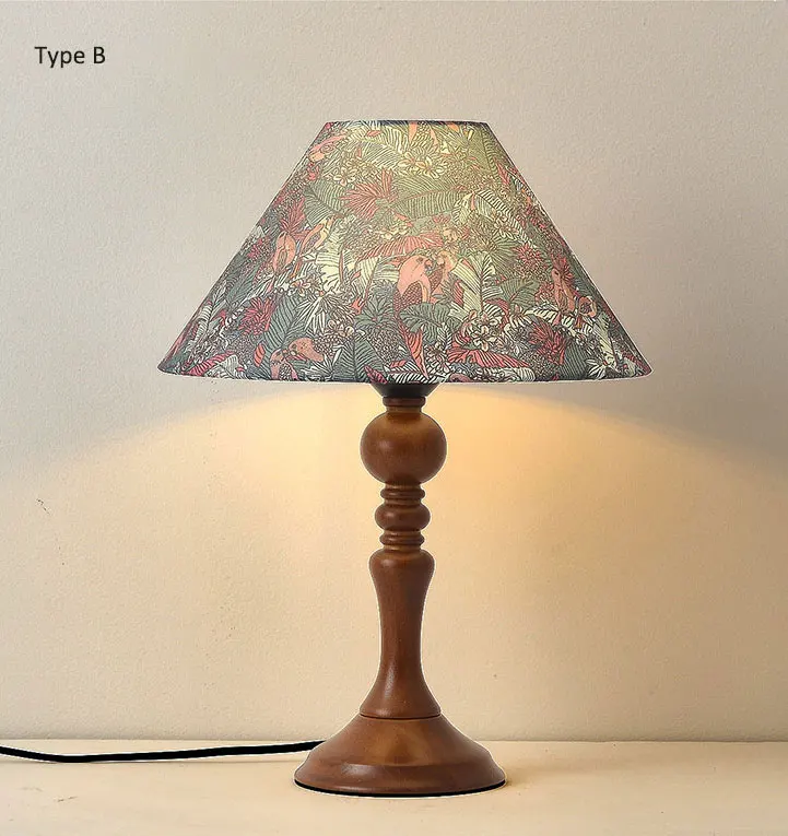 New Chinese Style Desk Lamp Creative American Style Rural Living Room Bedroom hotel Study Bedside Lamp Solid Wood Table Light