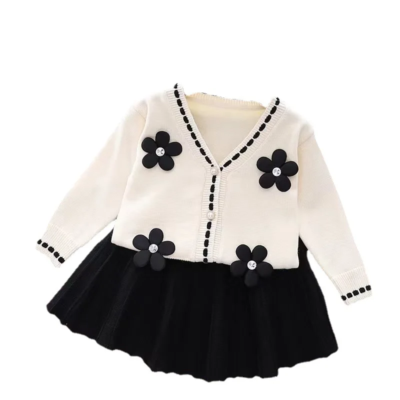 2024 Girls Set New Sweater Short Skirt Childrens Fashion Four Blossom Cardigan Korean Baby Girl Dress