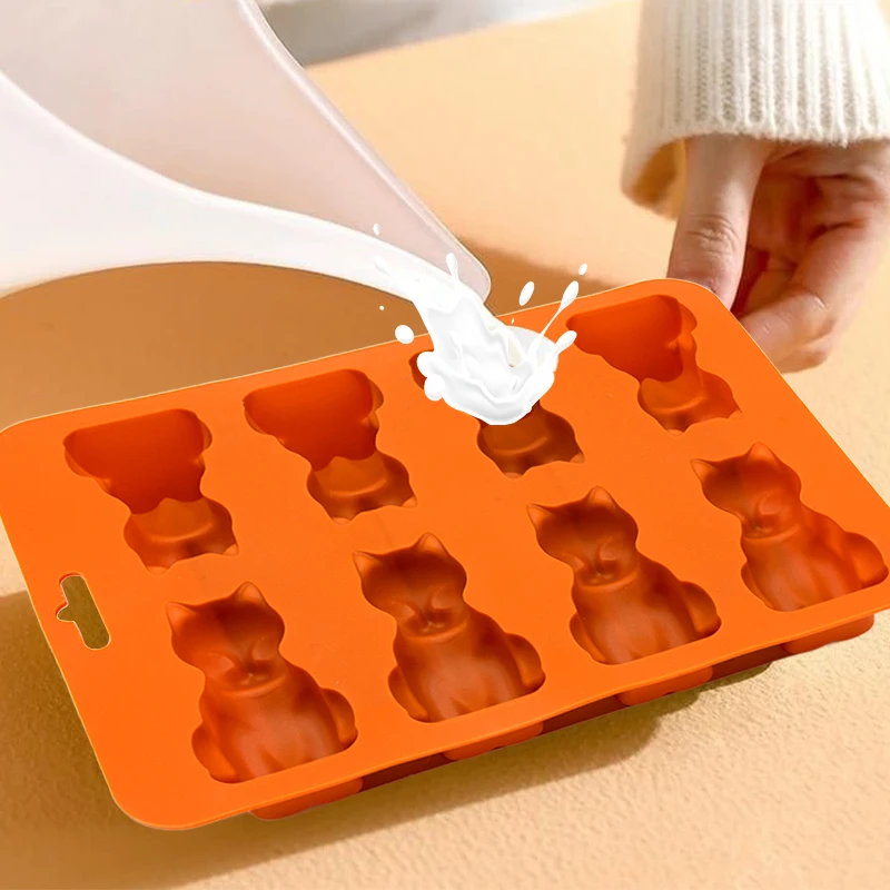 1pc 3D cat ice cube mold, easy to release silicone ice hockey machine, suitable for cold drinks, whiskey, and cocktails, BPA fre