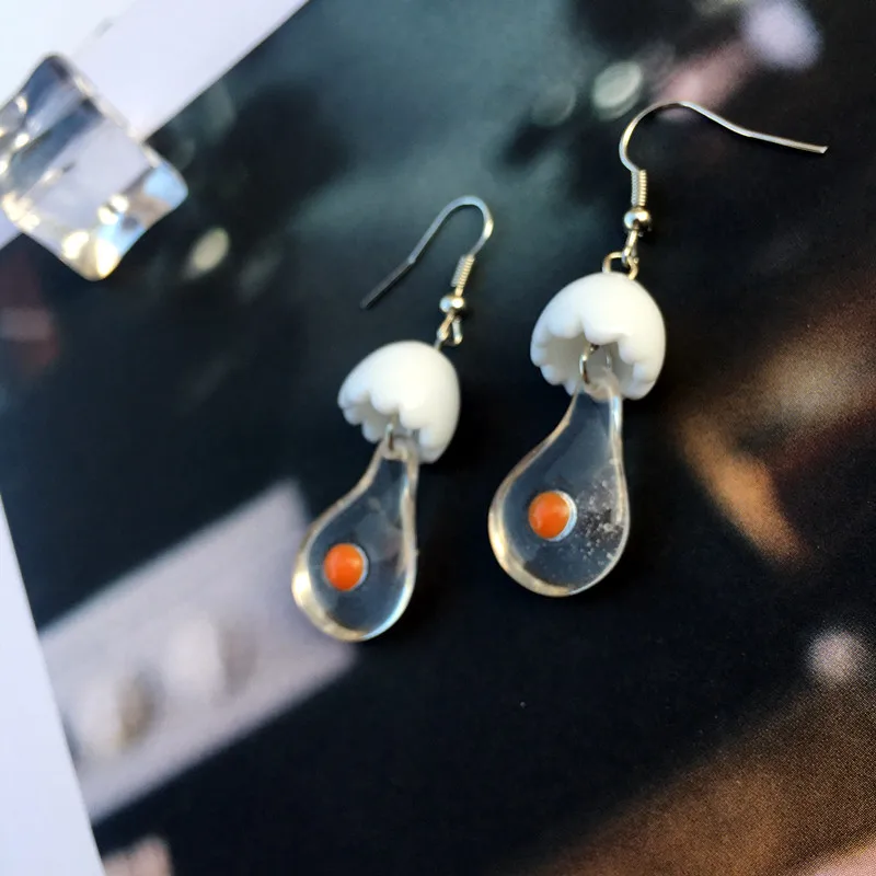 Funny Egg Simulation Dangle Earrings Creative Handmade Egg White Yolk Shape Food Drop Earrings Unique Female Jewelry New Arrival