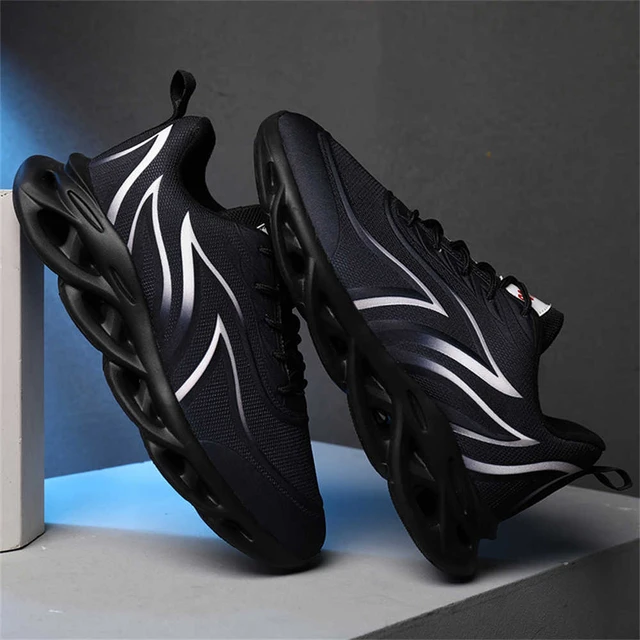 Sneakers low cost deals