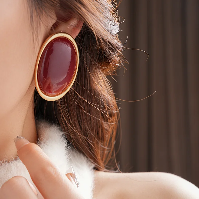 Thumbnail 4 - #7 Best Earrings to Buy In 2026