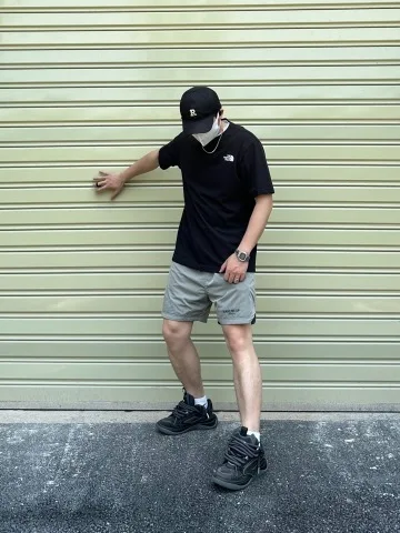 THE NORTH FACE Men BASIC Letter Print Solid Running Black Short Sleeve T-Shirt Sport