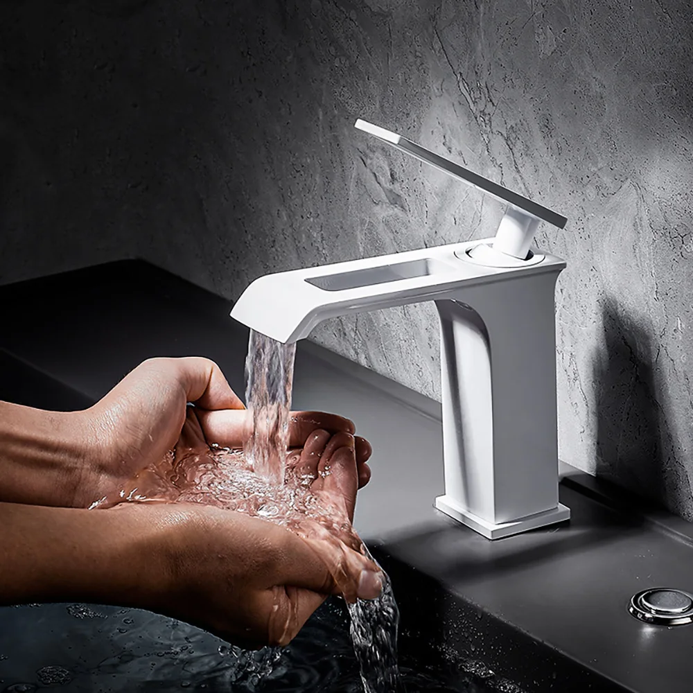 

Tianview Full brass basin faucet bathroom undercounter basin washbasin washbasin cold and hot water faucet white