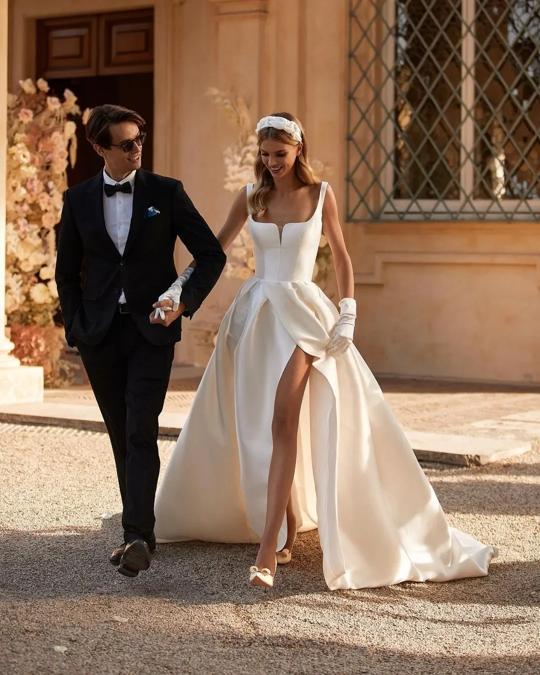 Milla Nova A Line Wedding Dress Square Neck Thigh Slit Wedding Dresses vestidos de novia Button Back designer bridal gowns