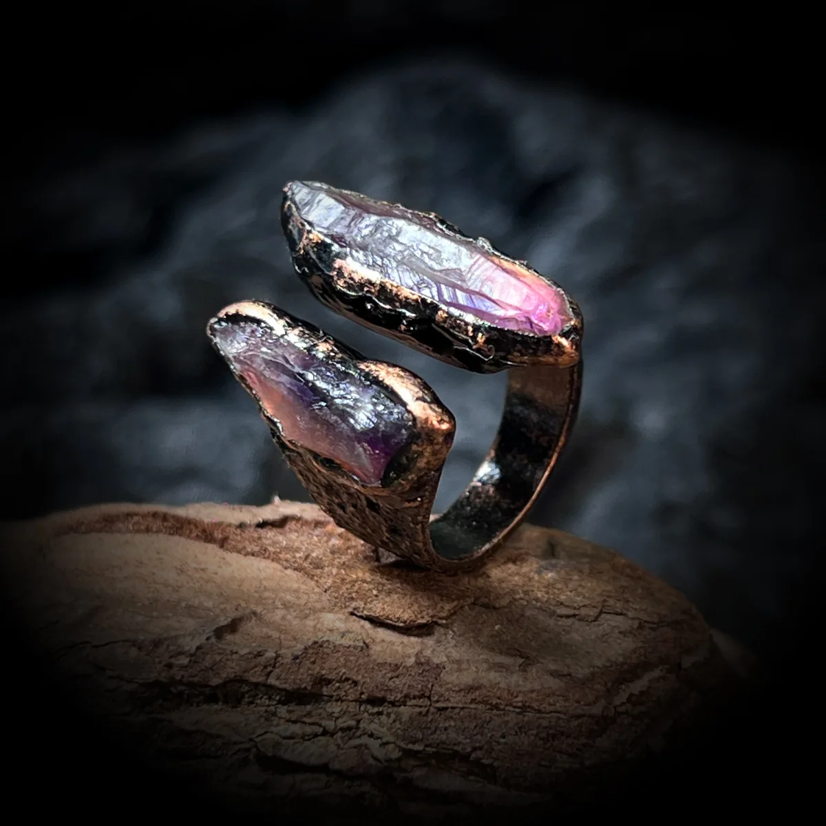 

YEEVAA Vintage Amethyst Raw Stone Ring-Handmade Adjustable Healing Crystal Jewelry for Women,Spiritual Gift for Party Favor