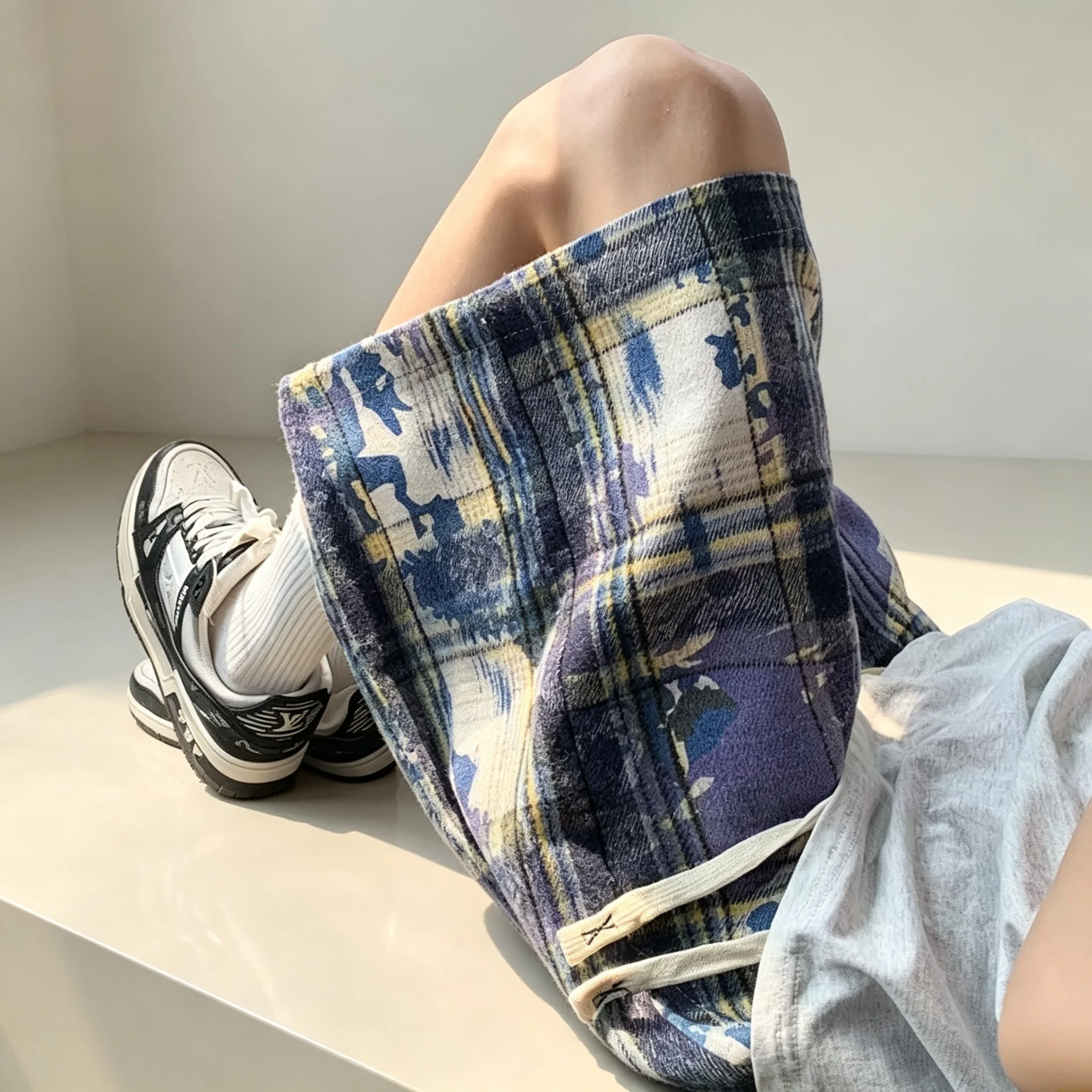 Męskie szorty w kratę z zielonym tie-dye, letnie, amerykańskie retro, duży rozmiar, luźne spodnie do kolan…
