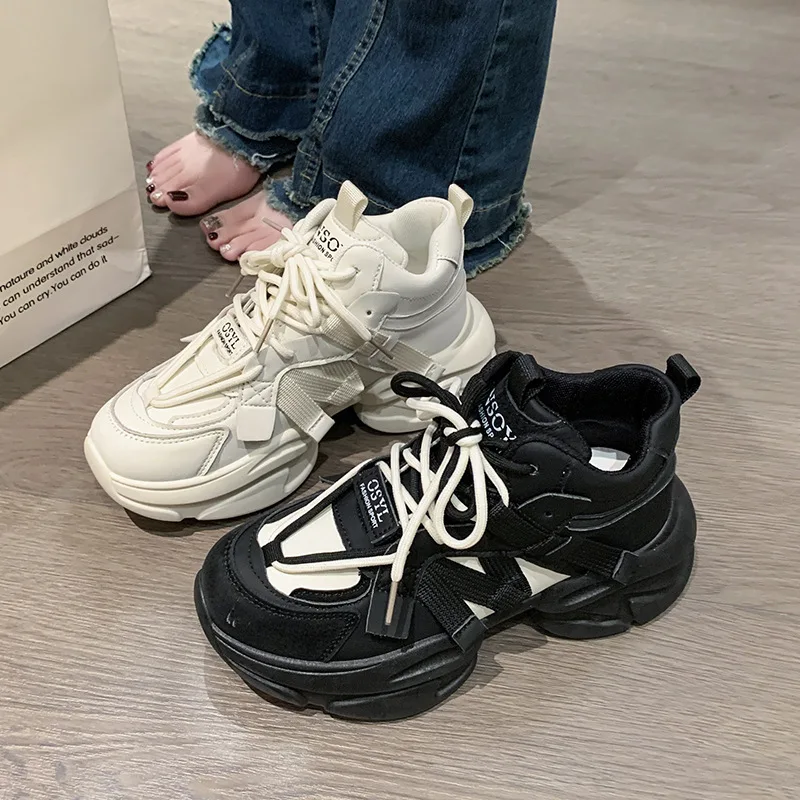 

2025 Fall Winter New Platform Dad Shoes for Women Chunky Sneakers Round Toe Cross Strap Preppy Style Casual Wear