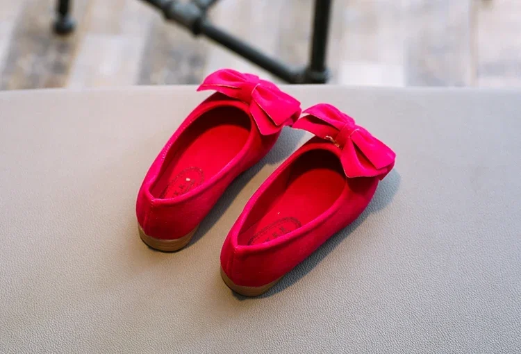 2024 neue Mode Mädchen Schuhe Pu Leder mit großen Fliege Bonbon Farbe Kinder Sandalen Slip-On Kinder Freizeit schuhe 21-36 weich heiß – Detail 15