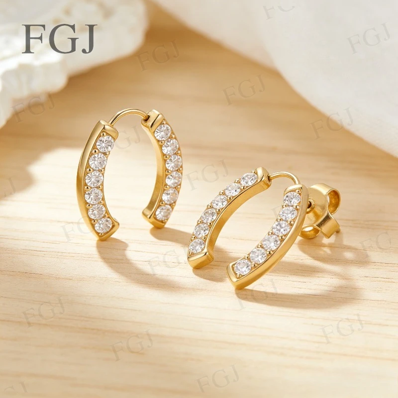 GRA Certified Moissanite Earrings U-Shaped Design Round 2mm D Color VVS1 925 Sterling Silver Fine Jewelry For Ladies Outift Wear