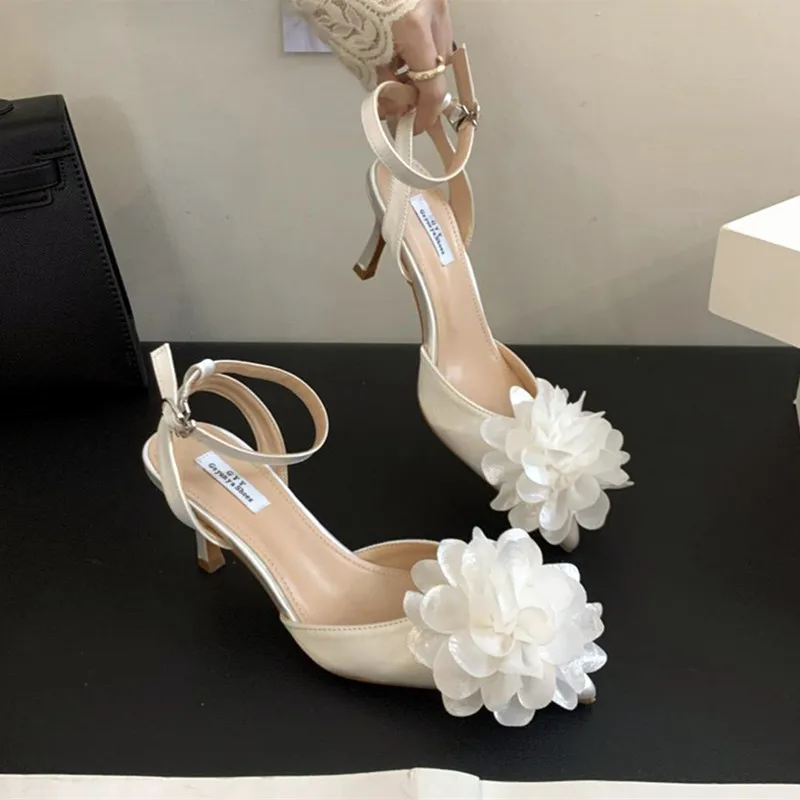 Summer Floral Design Mules Sandały damskie Moda Cienkie wysokie obcasy Party Dress Buty damskie Pasek na kostkę Klamra Eleganckie damskie czółenka