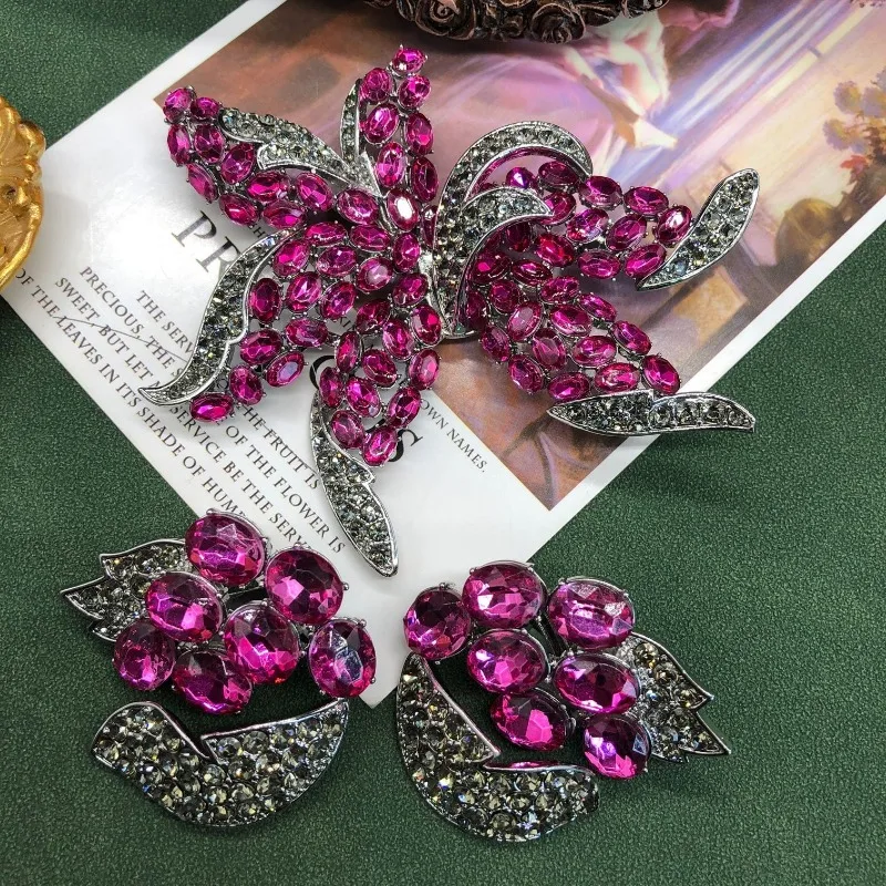 

Elegant Fashion Heavy Industry Versatile Inlaid with Diamond Rose Purple Brooch Ear Clips Medieval Jewelry Jewelry Set Exquisite