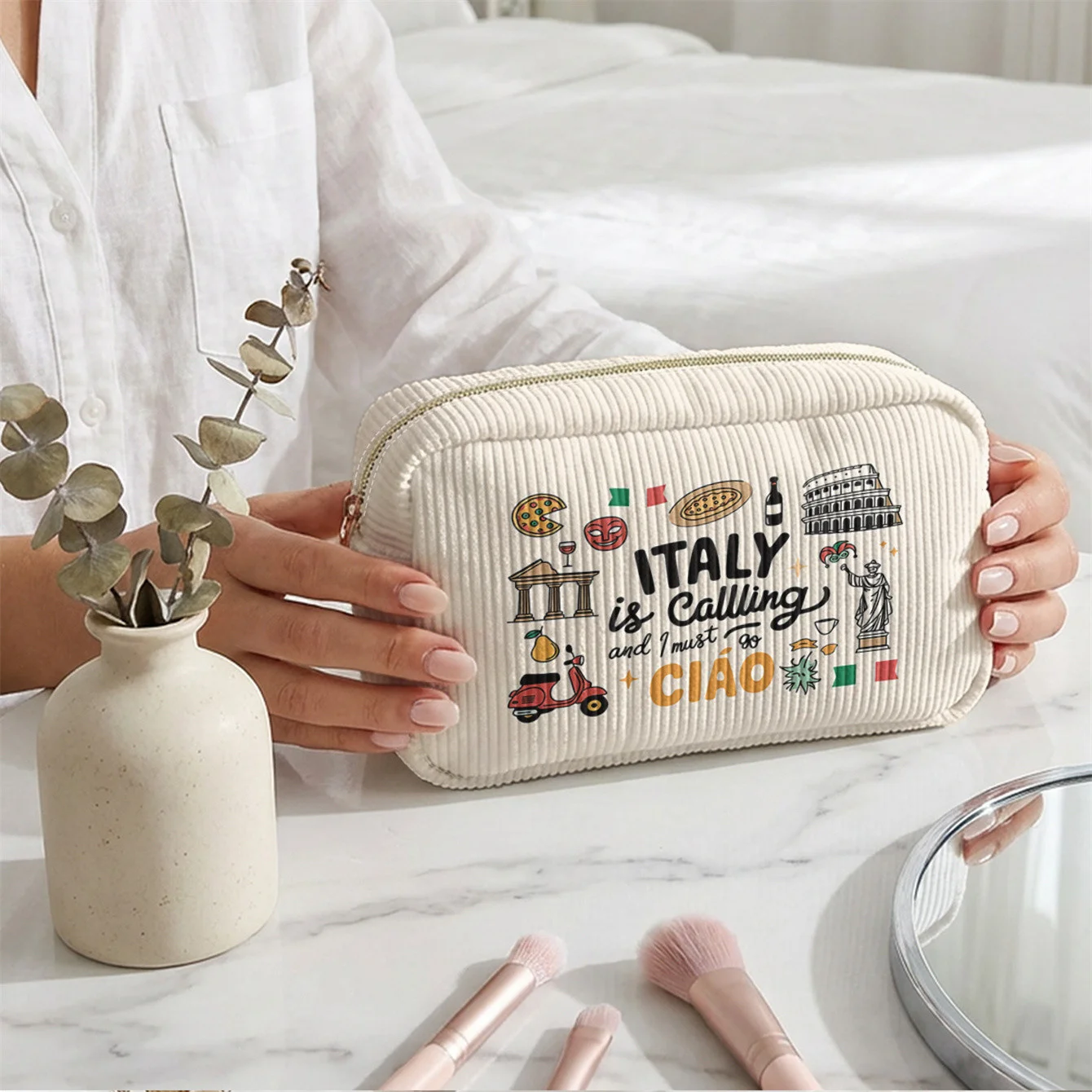 Vintage Italy Is Calling CIÁO Travel Print Corduroy Makeup Bag Portable Cosmetic Storage Pouch Travel Lover Women Gift