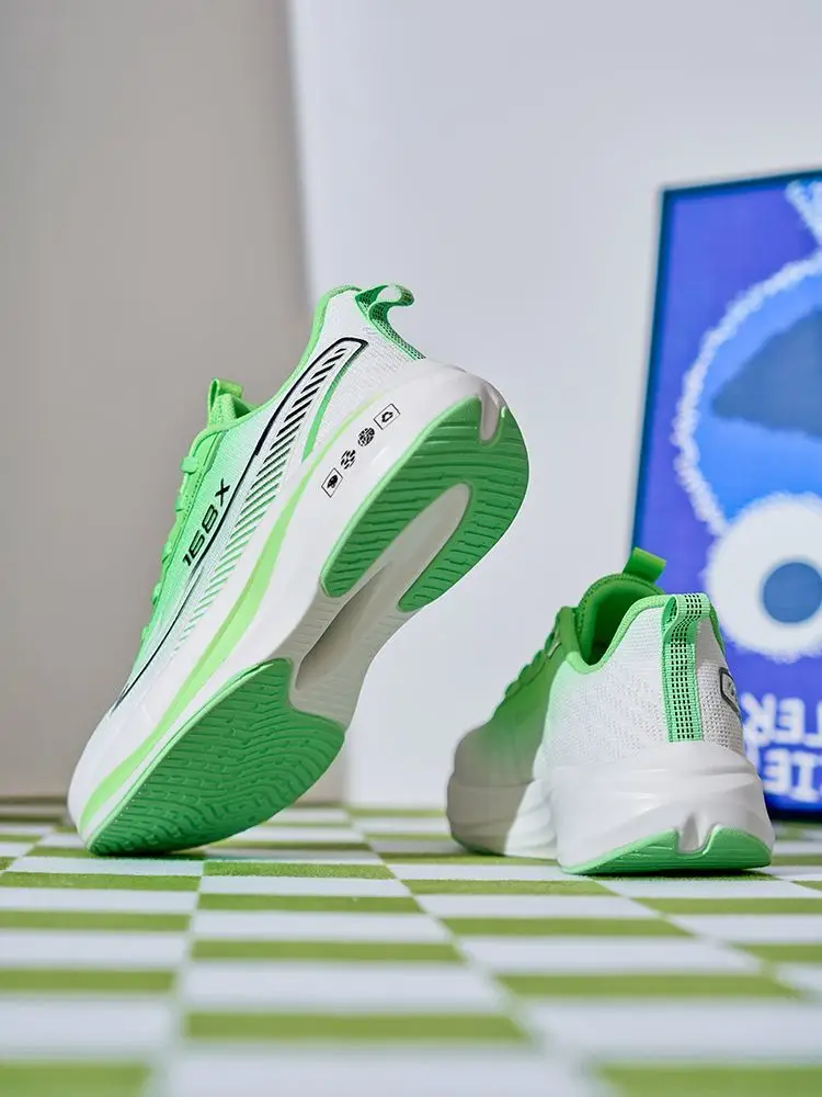 

New summer hot sale 2025 breathable professional comfortable lightweight wear-resistant running shoes training shoes very good