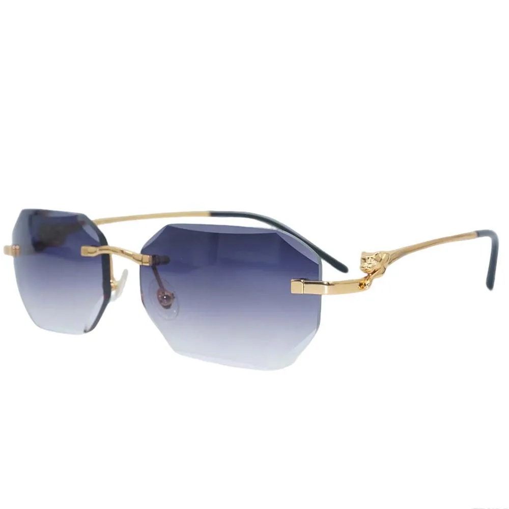 نظارات شمسية فاخرة، مصنوعة بدقة لرفع أسلوبك - حيث يلتقي التصميم الخالد فاخرًا غير معابرًا