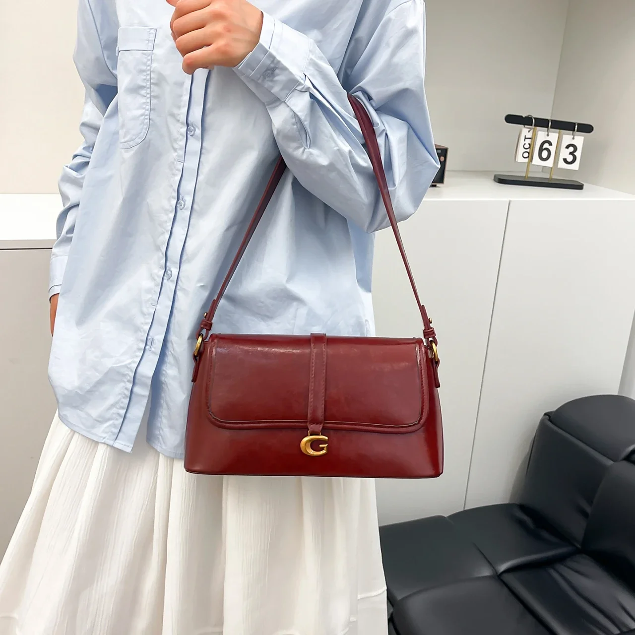 

Элегантная женская кожаная классическая модная стильная дизайнерская сумка через плечо, роскошная сумка через плечо для повседневного городского использования