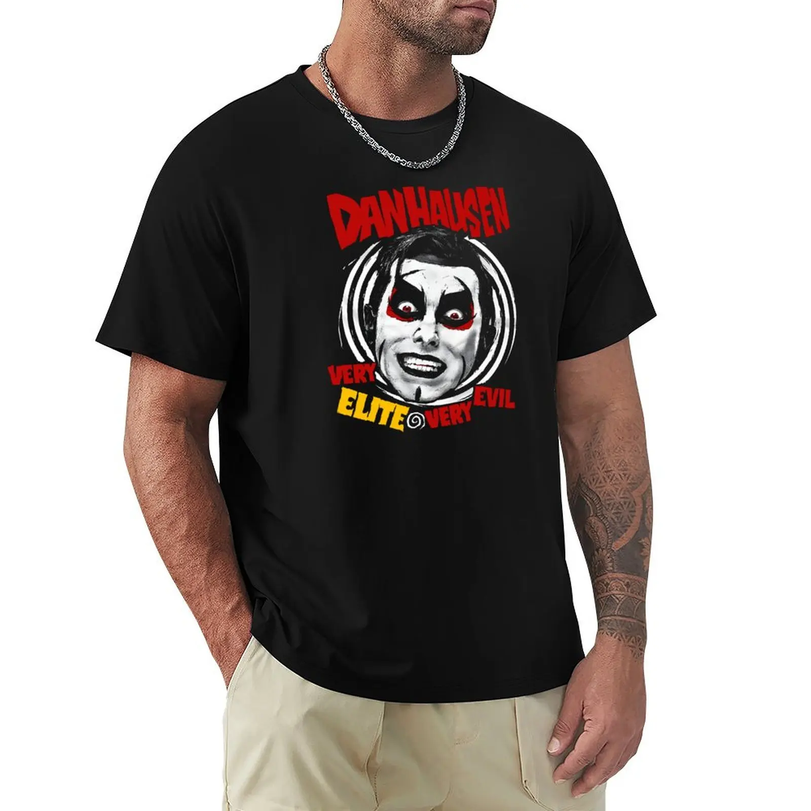

Danhausen Very Elite, Very Evil T-Shirt Basic Plain Short Sleeve Crew Neck Tee