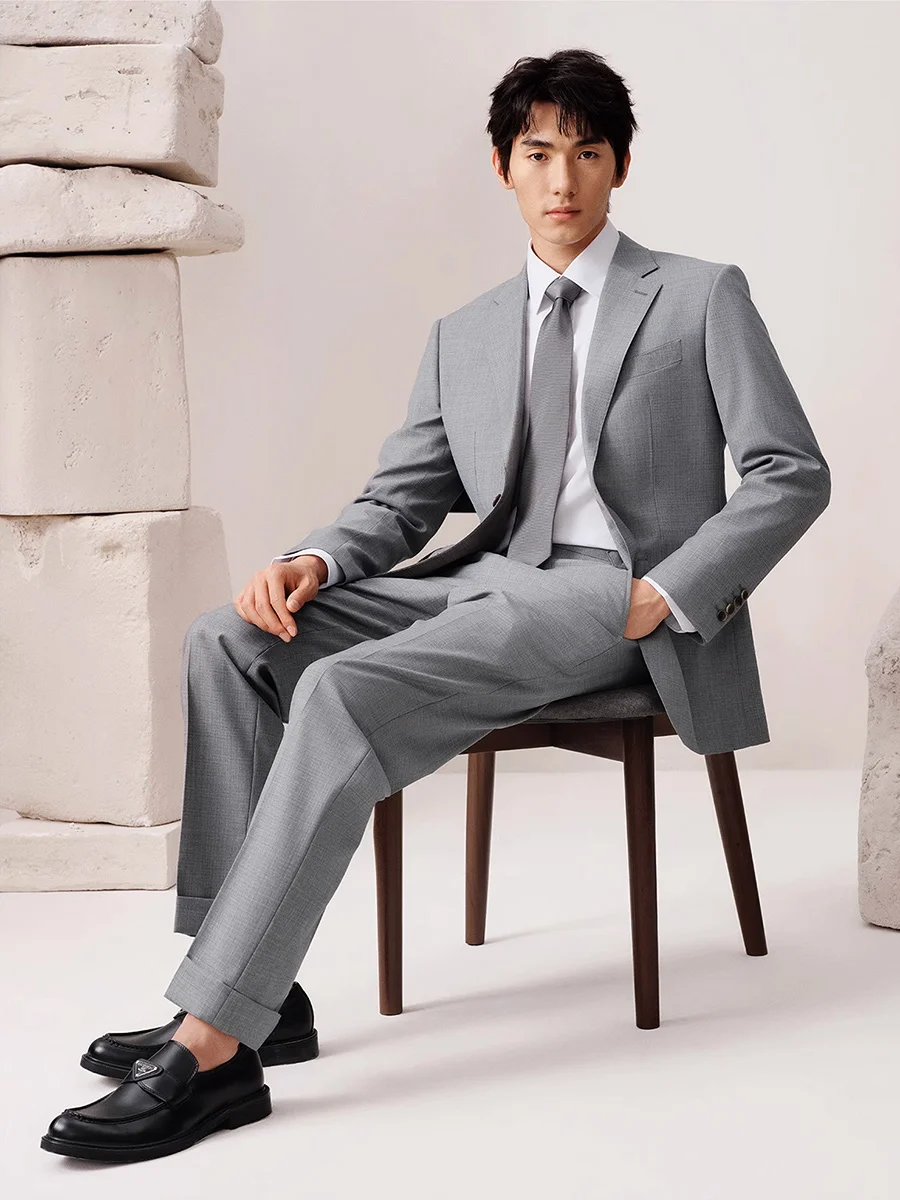 

60% Wool Mens Suits Set Blazer + Pant Light Grey Luxury Wedding Groom Wear Simple Style Fashion Man Suit Slim Fit Casual Clothes