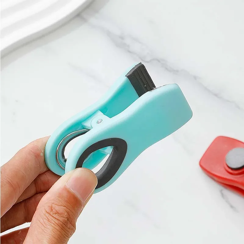 Magnetic Plastic Bag Clips Food Preservation Moisture-proof Clip Multipurpose Sealing Clip Fresh Keeping Clamp Kitchen Storage