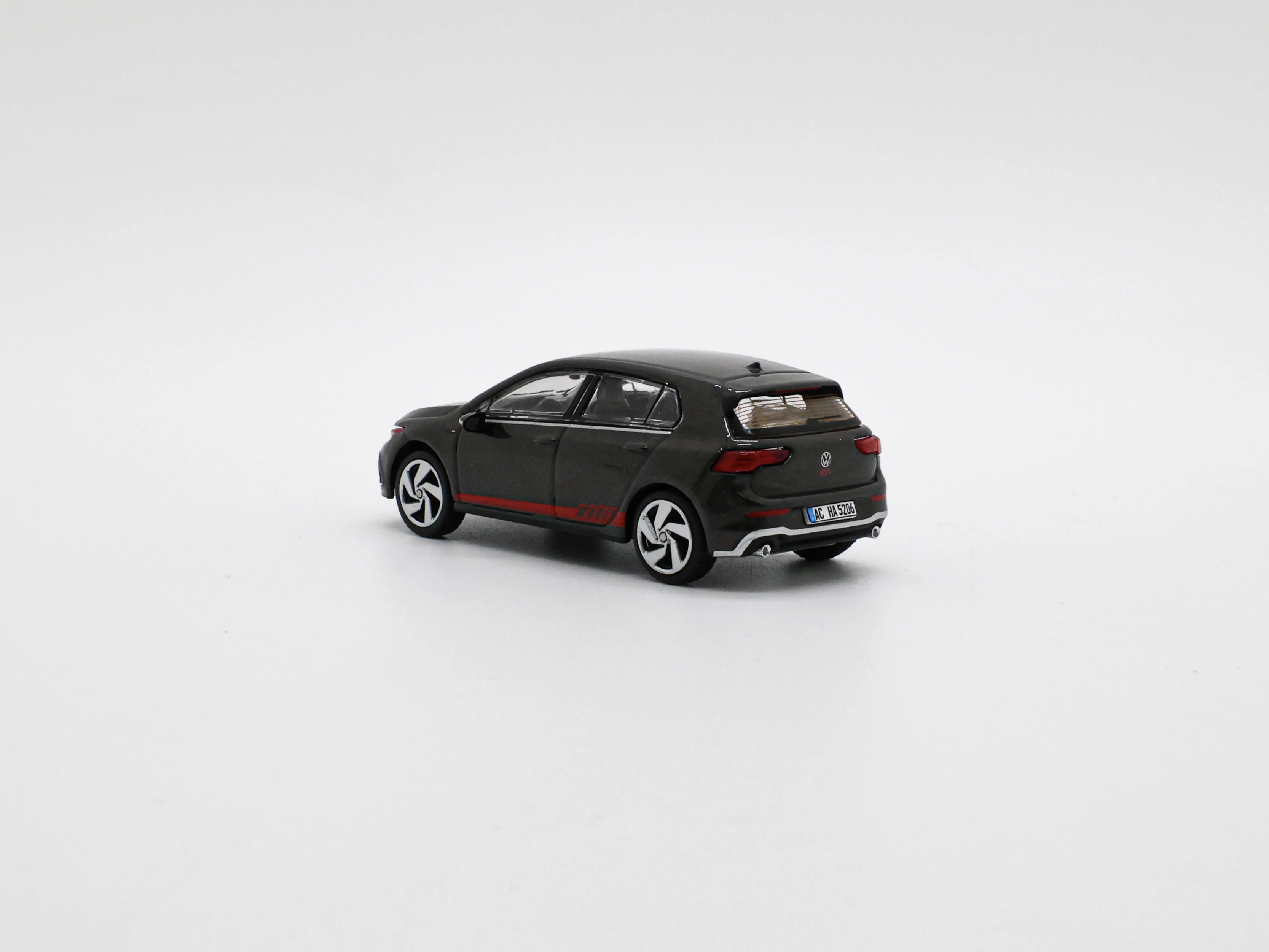 Sonic Gear 1/64 Volkswagen Golf GTI MK8 SUV Sportwagen Druckguss-Miniaturmodell mit Freilaufrädern Sammlerstück Geschenk für Kinder Jungen – Detail 6