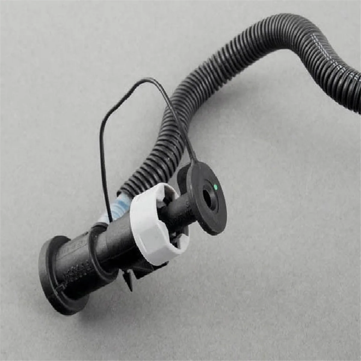 

6120703232 A6120703232 Diesel Fuel Return Line Hose Pipe for Mercedes Benz W163 ML / W203 C / W210 E / C209 CLKJAS