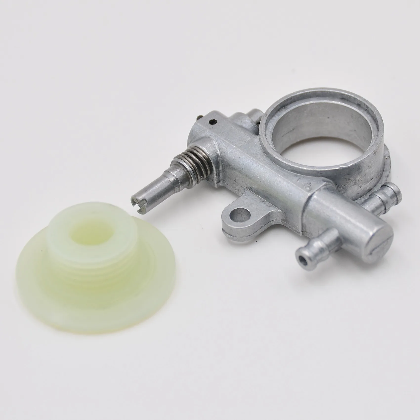 AT77 1 компл. 2500/3800 запасные части для бензопилы масляный насос для бензопилы с червячным приводом, подходит для цепной пилы 25CC/38CC