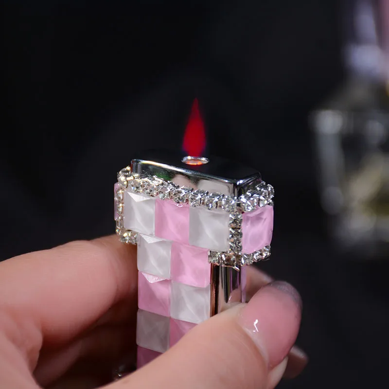 Handmade Rhinestone Butane Lighter Fashion Lady Inflatable Windproof Straight Lighter Beautiful Girl Gift Smoking Accessories