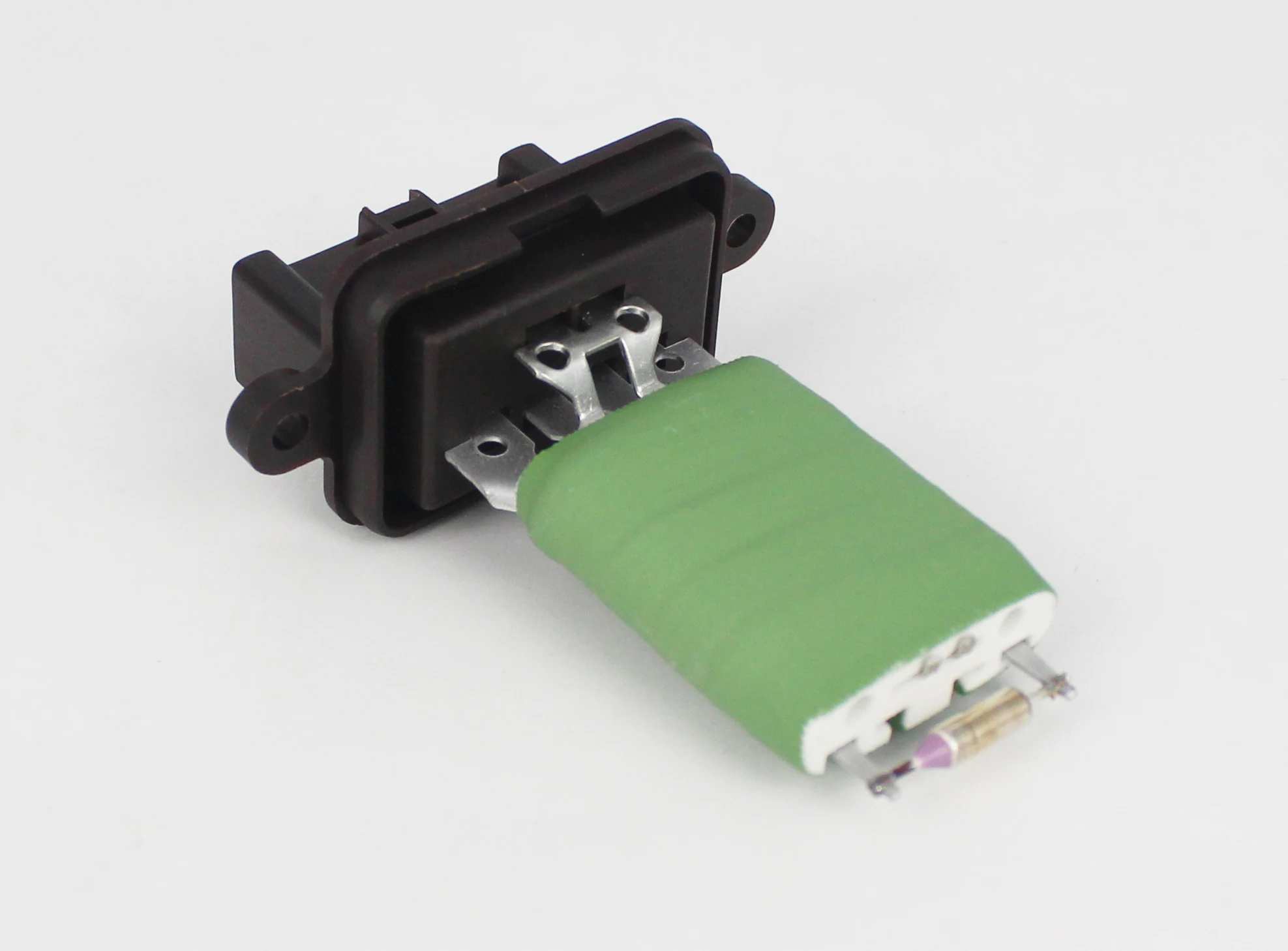 

HVAC Blower Motor Resistor For FIAT PUNTO OEM 77364714 7623712