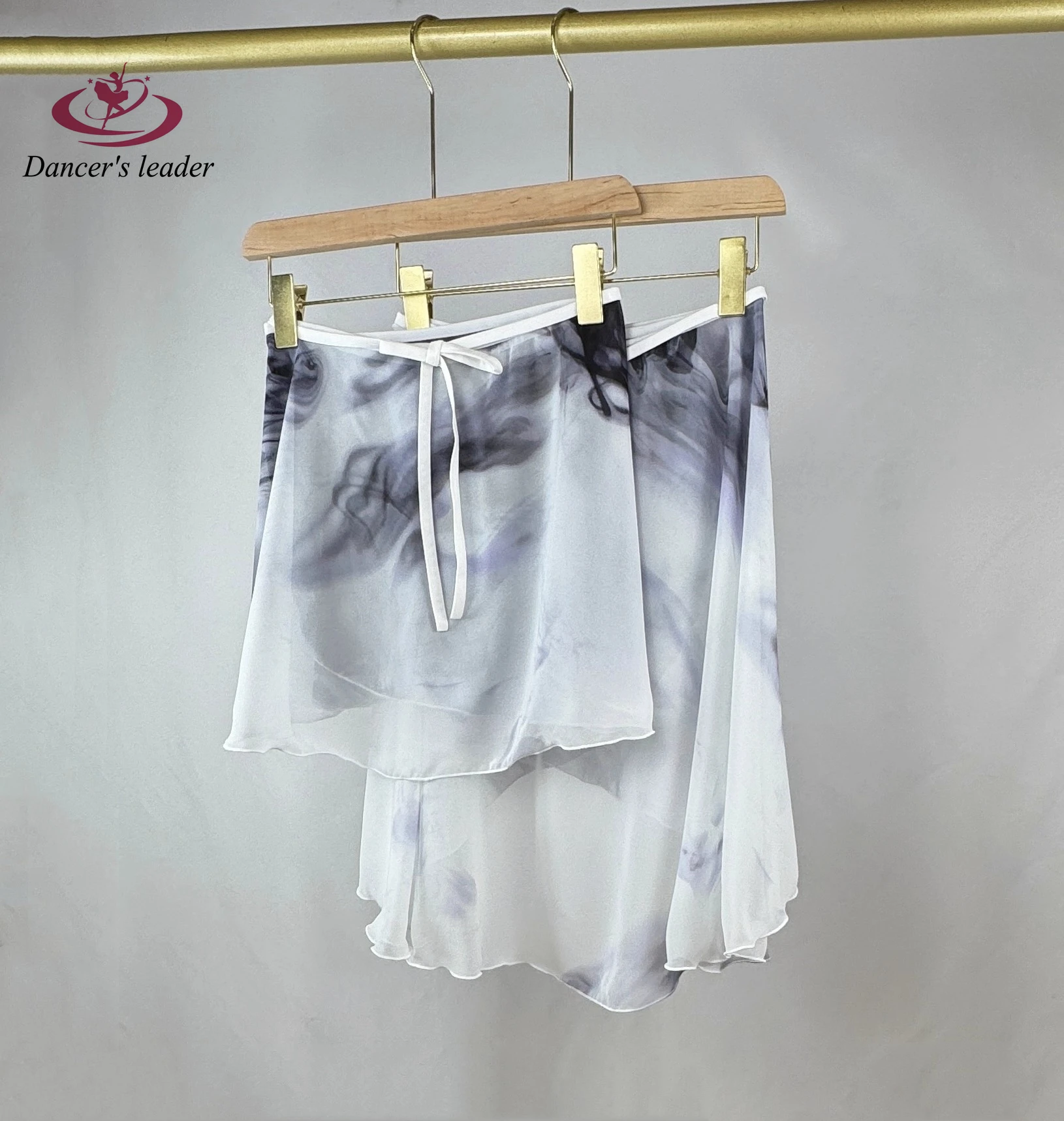 Saia de balé feminina com estampa de tinta, macacão adulto, menina praticando imagem de mini saia de balé