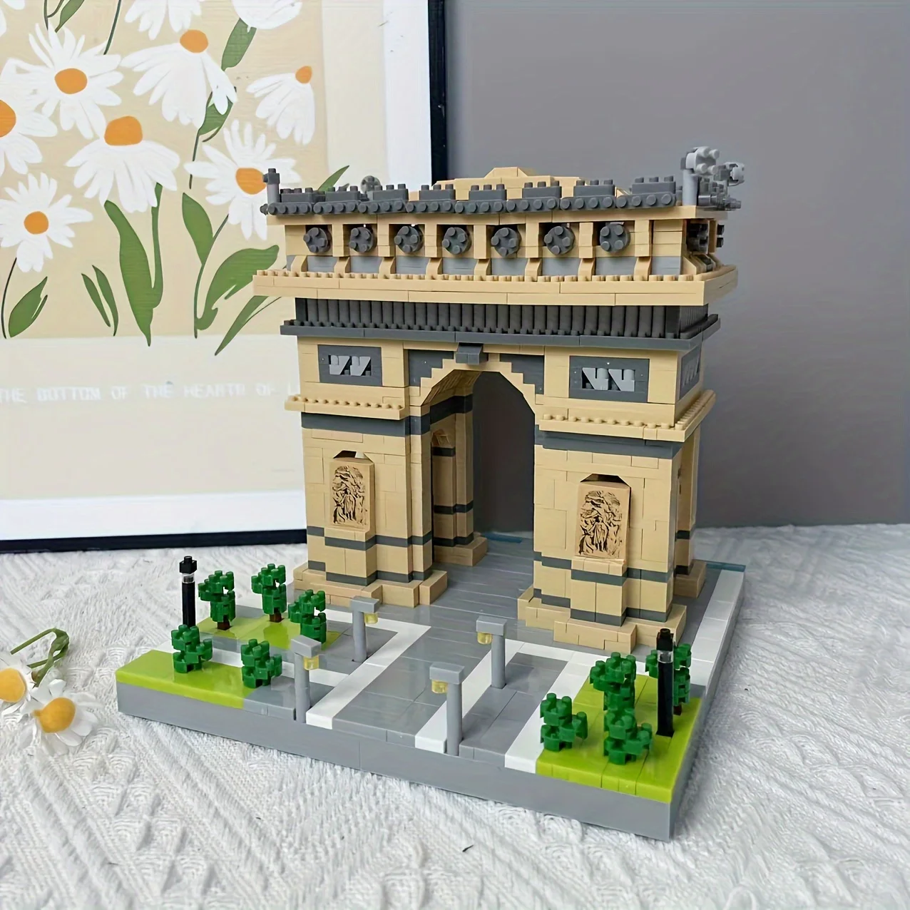 

Микро-конструктор «Триумфальная арка» (1895 деталей), модель всемирно известного достопримечательного объекта, игрушка для самостоятельной сборки для взрослых, подарок на день рождения или Рождество