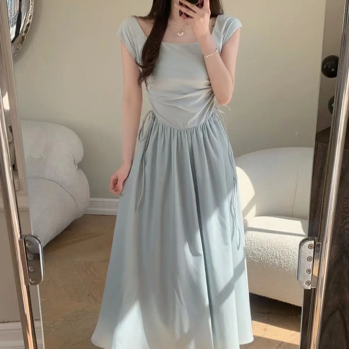 

Новое летнее платье Blue Sweet для пляжного отдыха, без рукавов, с одним открытым плечом, с высокой талией, А-силуэт, длинное, волнистое, для прогулок по городу