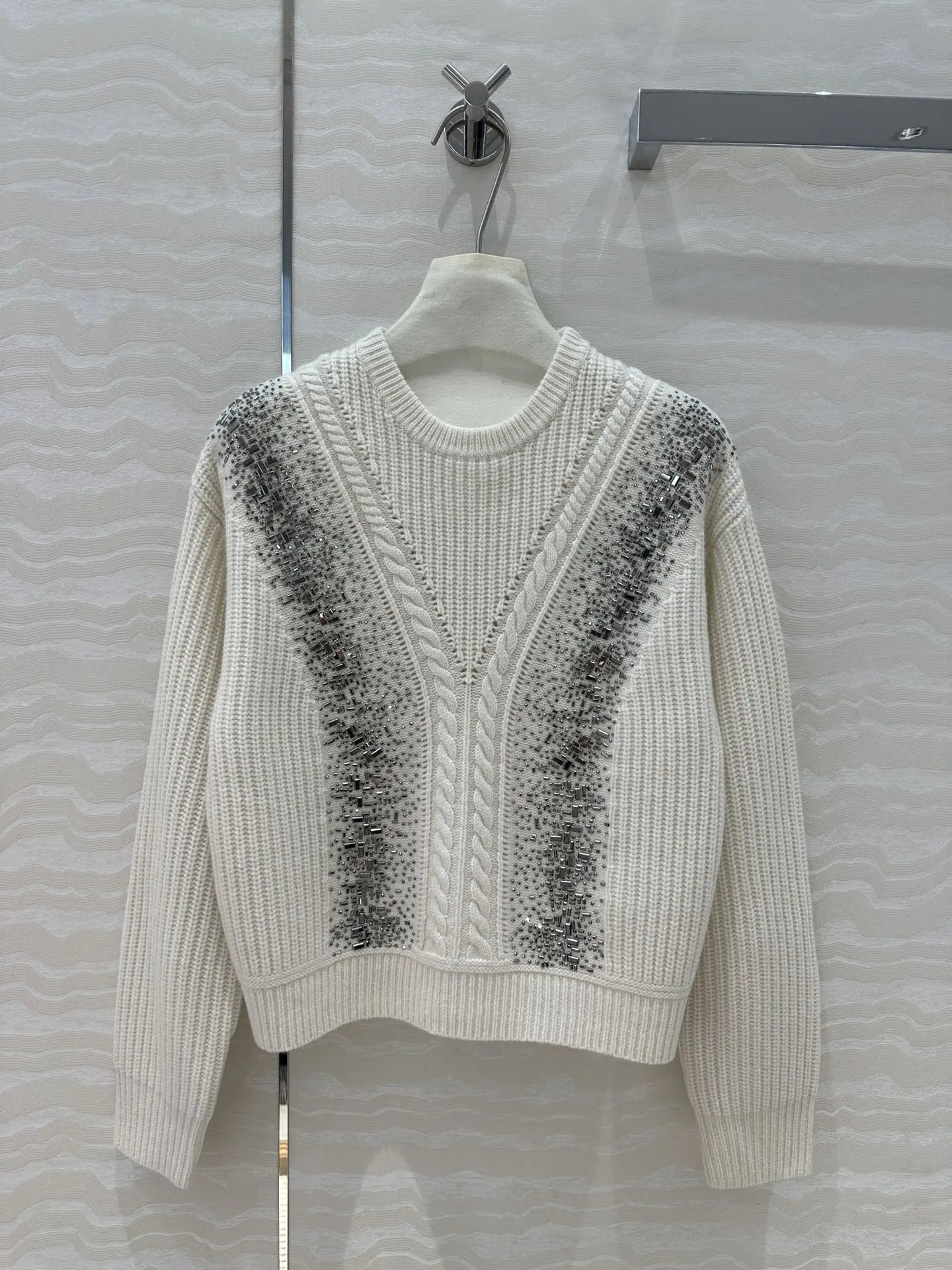 women's luxury sweater high quality 2024 new female diamonds 100% wool warm jumpers pullover 2 color tclai 10.08