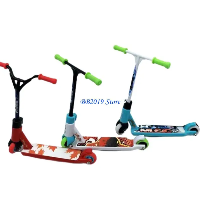 Q0KB Xe trượt ngón tay mini Đồ chơi ngón tay tương tác ván trượt nhỏ để rèn luyện ngón tay