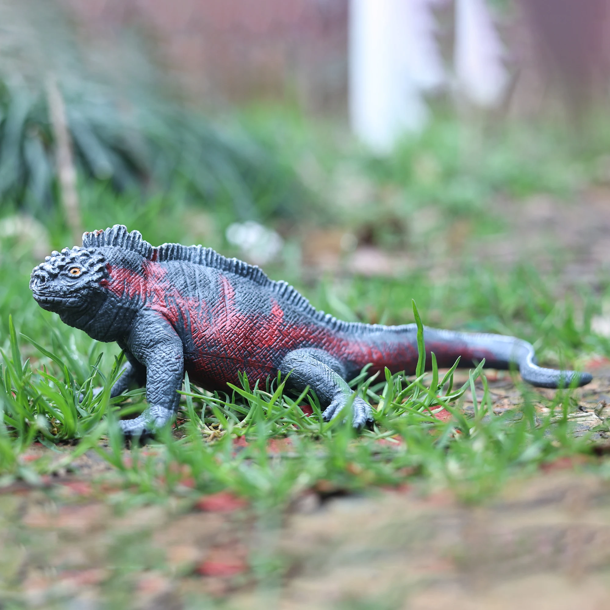 Figurka Jaszczurki Komodowej - Realistyczny Model Igwany Morskiej - Zabawka Edukacyjna dla Chłopców, Dziewcząt i Dzieci w Wieku 3+