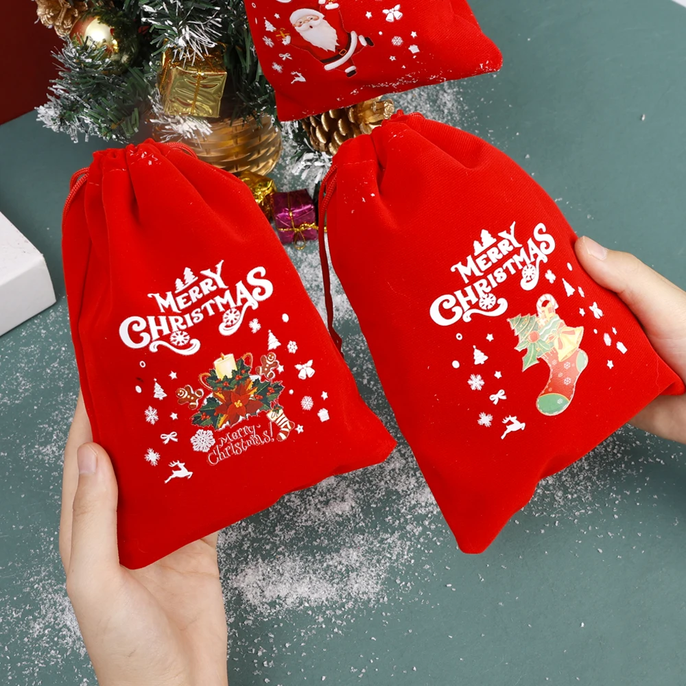1/30szt Świąteczne torby na prezenty Czerwony aksamitny woreczek ze sznurkiem Luzem Santa Candy Packaging Snack Wrapping Bag Wedding Party Favors Decor — zdjęcie 3