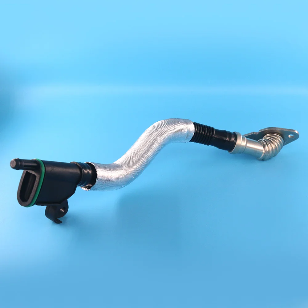 For A UDI A4 A5 A6 A8 S5 Coupe Sportback S8 Quattro Q5 VW Amarok Seat Oil Water Separator Vent Hose Breather Pipe 06H 103 213 J