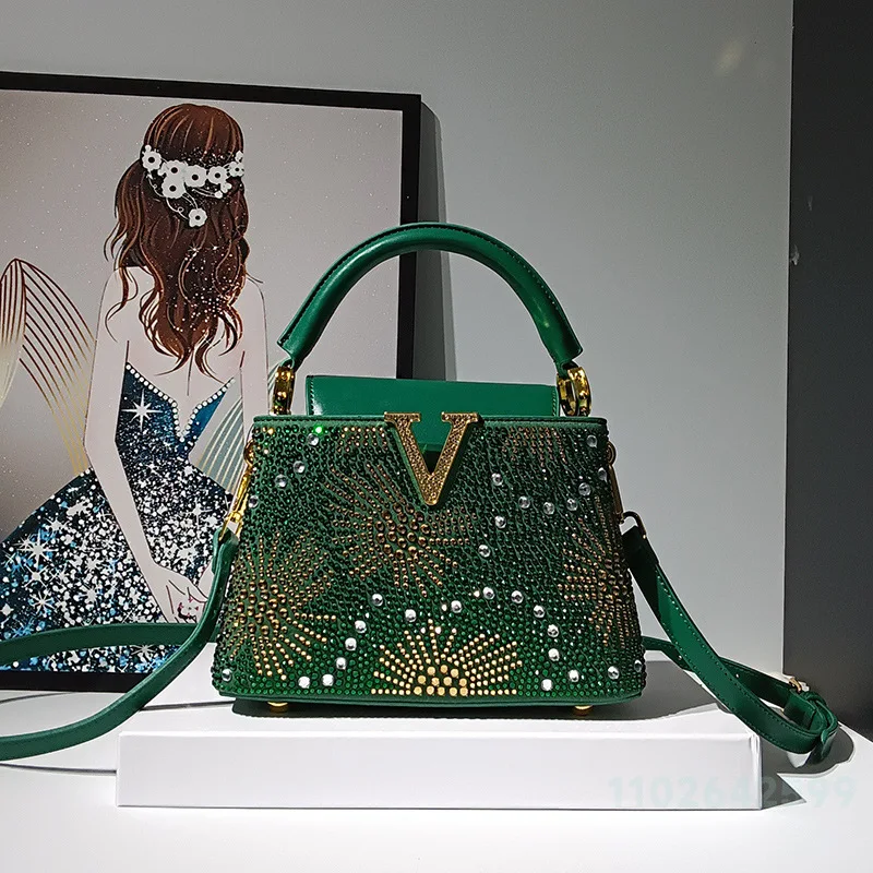New Light Luxury Dinner Bag Fashionable and High-quality Handmade Diamond Inlaid Women's Handbag High-end Party Crossbody Bag