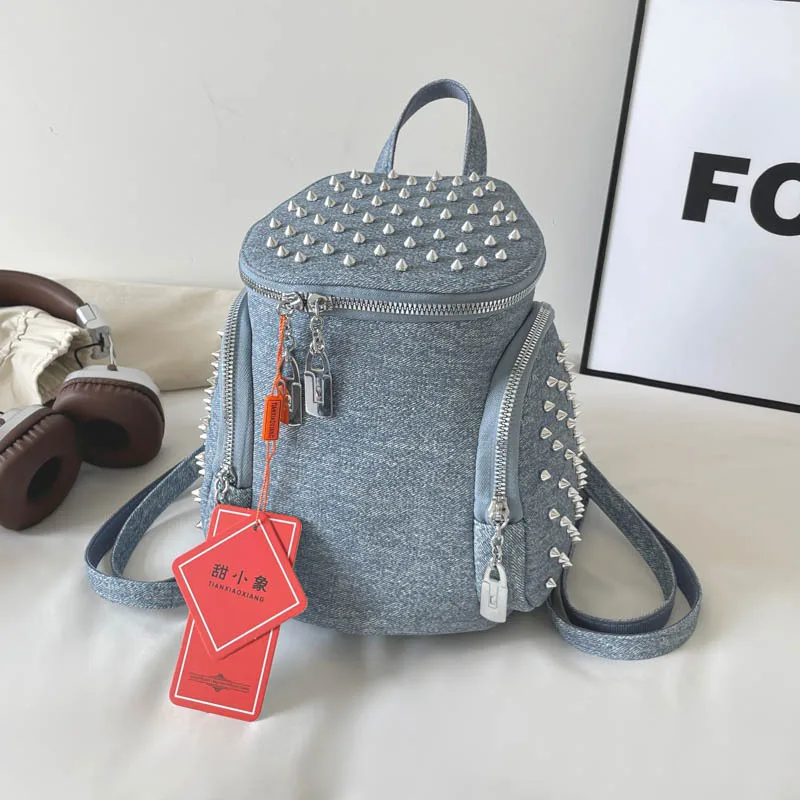 

2025 Studded Backpack for Women Large Capacity Punk Travel Laptop Bag Fashion Daypack College School Bookbag