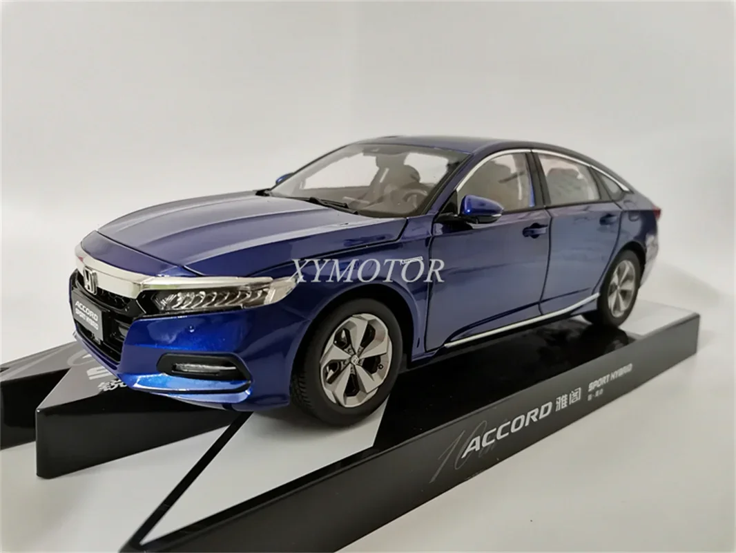 1/18 For Honda Accord 10th 2018 Hybird Diecast Car Model Model Kids Toys Gifts Blue/White/Red Display Collection Ornaments