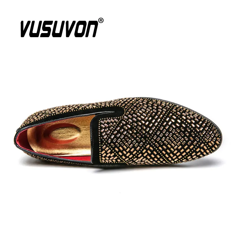 2023 New Men Dress Shoes Gold Bling Rivet Breathable Slip On Party Fashion Handmade Casual Black Spring Summer Loafers