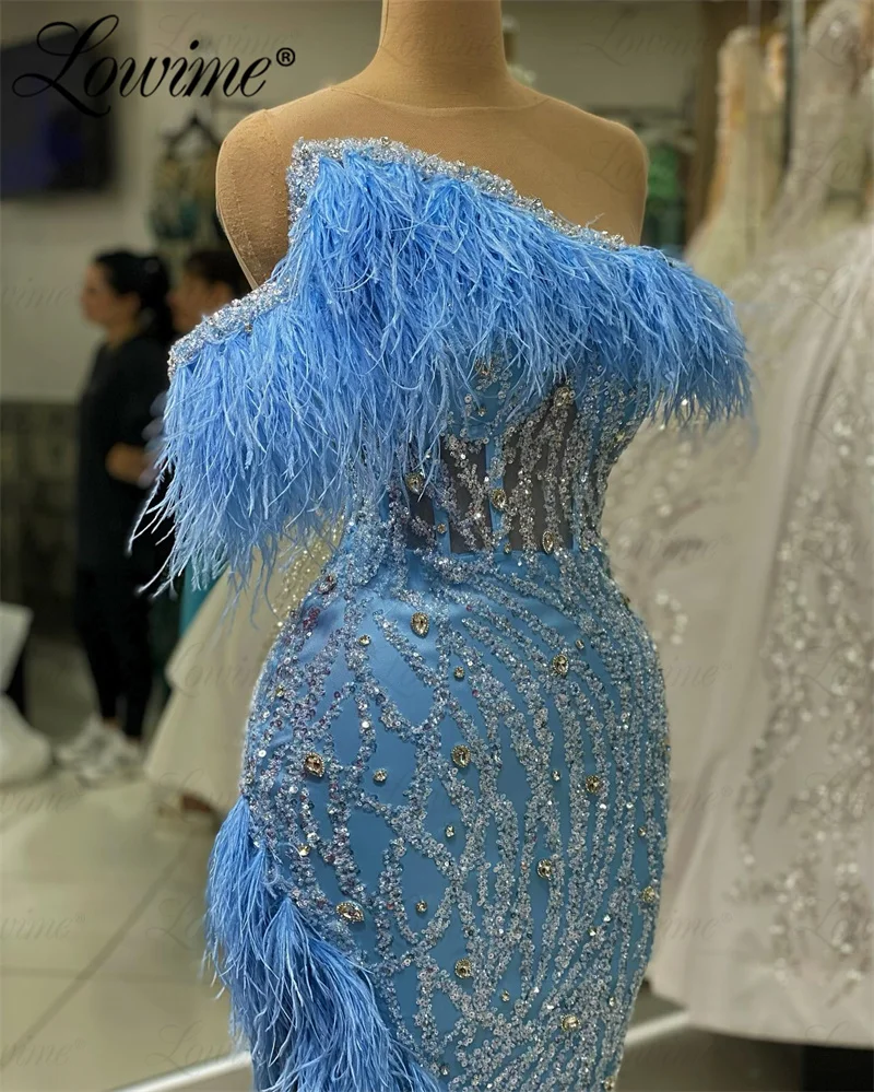 Robe de soirée de luxe pour femme, plumes bleues, paillettes de cristal, fendue sur le côté, robe de soirée éducative, robe de gala arabe, 2023