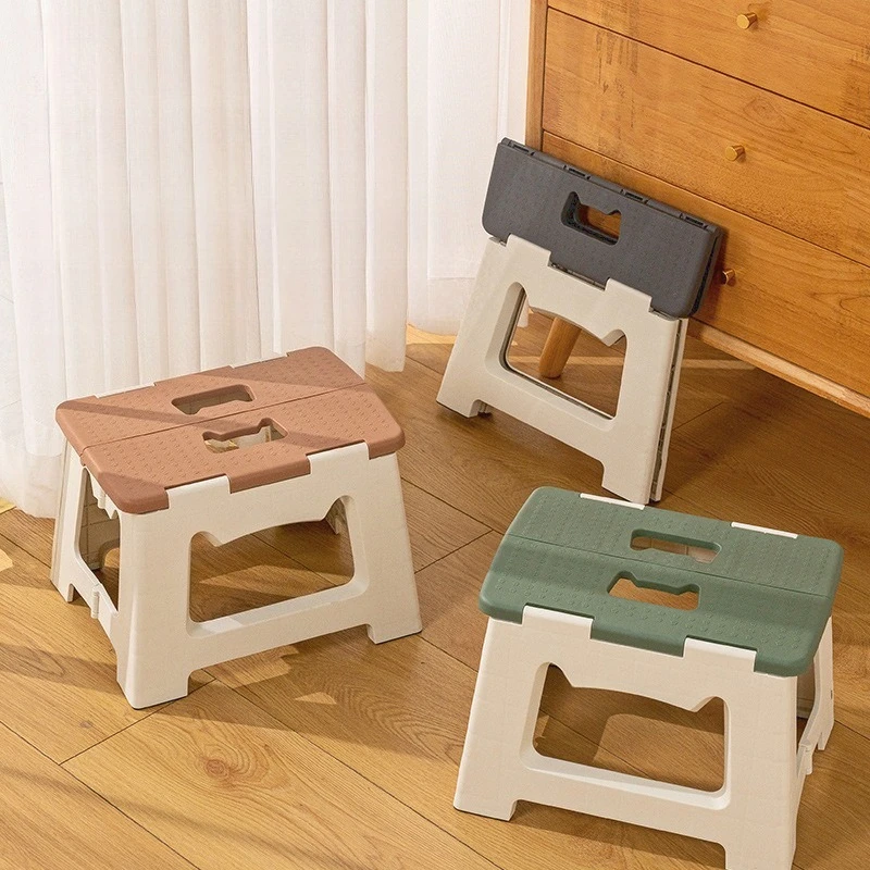 

New Portable Foldable Stools for Street Stalls, Plastic Chairs, Folding Outdoor Portable Fishing Stools
