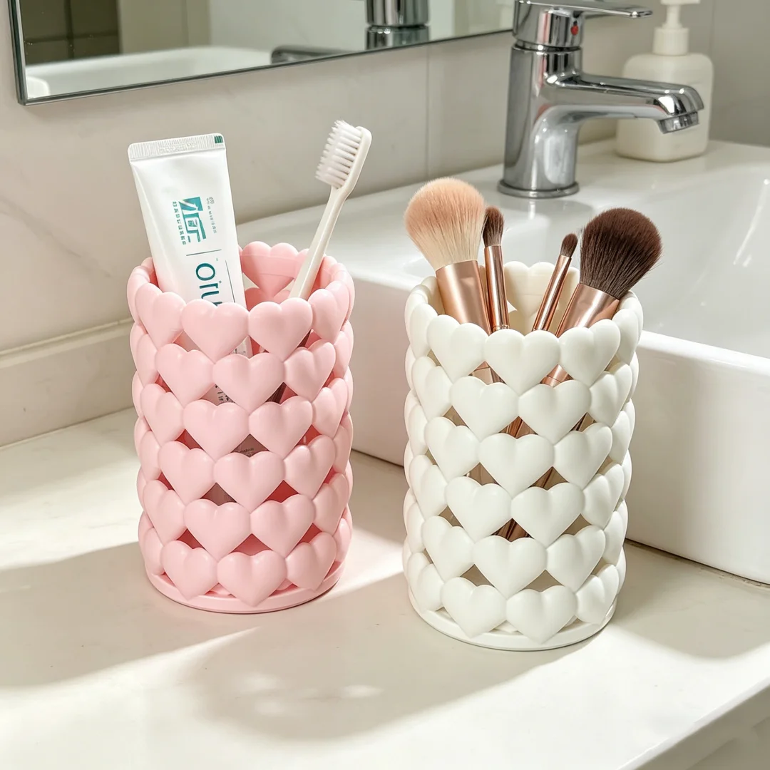 Heart-Shaped Pen Holder, Cute Hollow-Out Makeup Brush Organizer, Multi-Functional Storage Caddy for Bathroom, Vanity and Desk