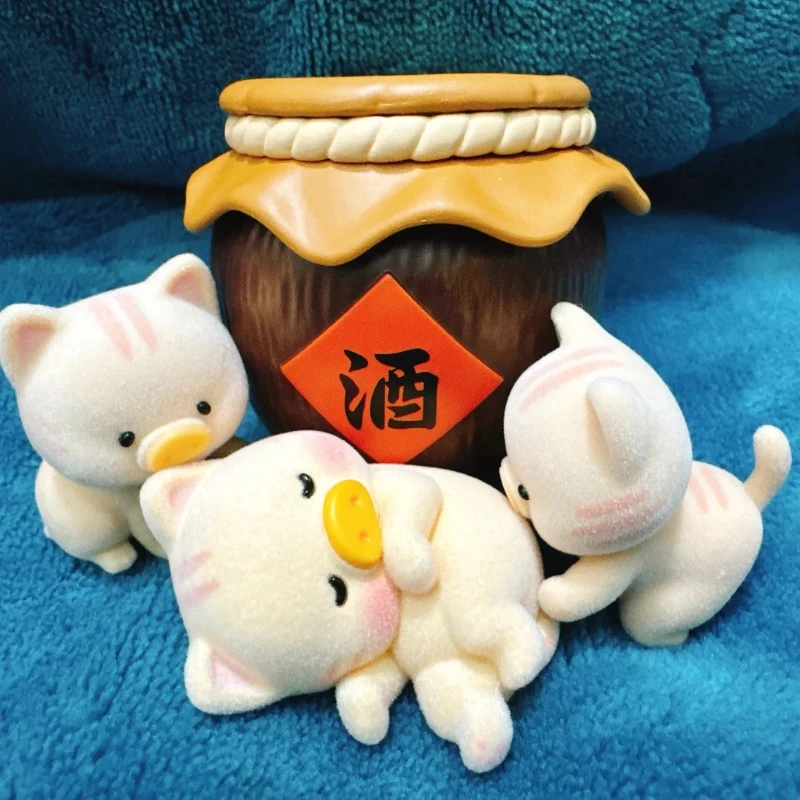 

Милая серия Lulu The Piggy Lu's Table, слепая коробка, ресторан, загадочная кукла, коллекционное украшение для рабочего стола, подарок-сюрприз на Рождество